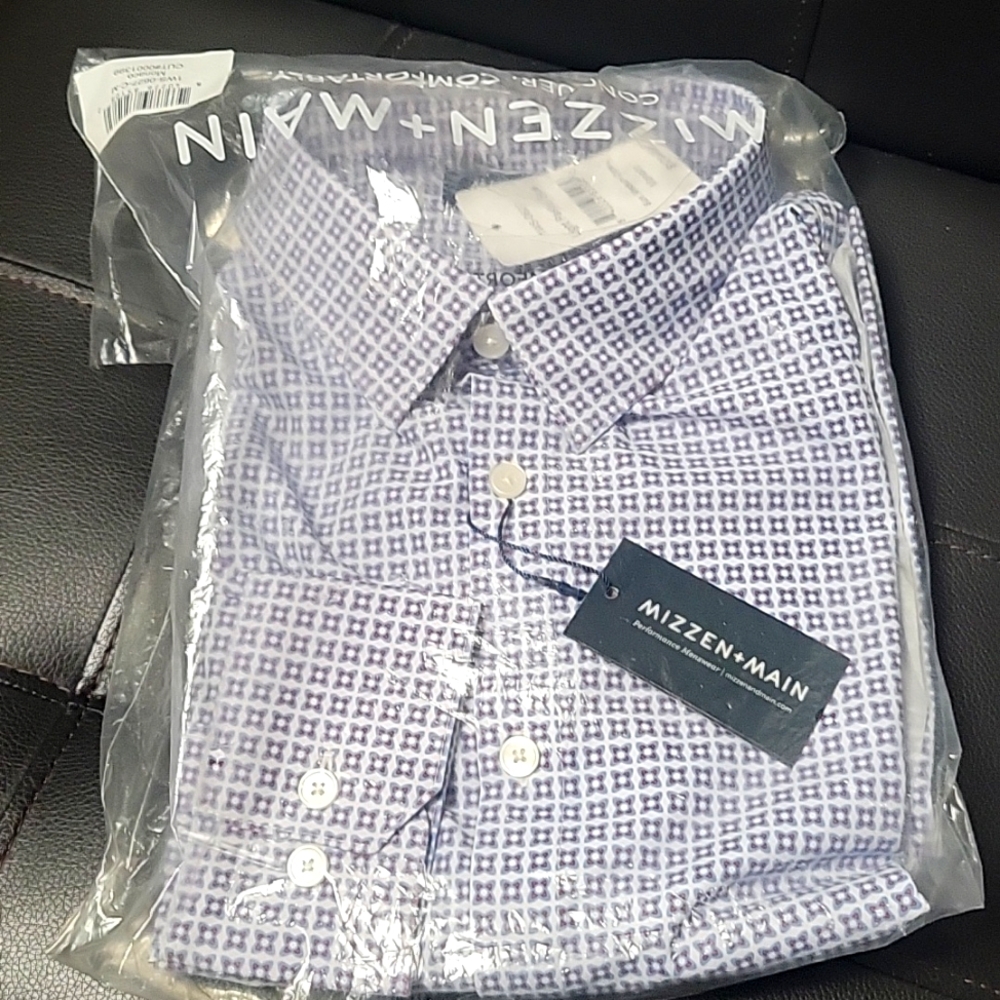 Men's shirt